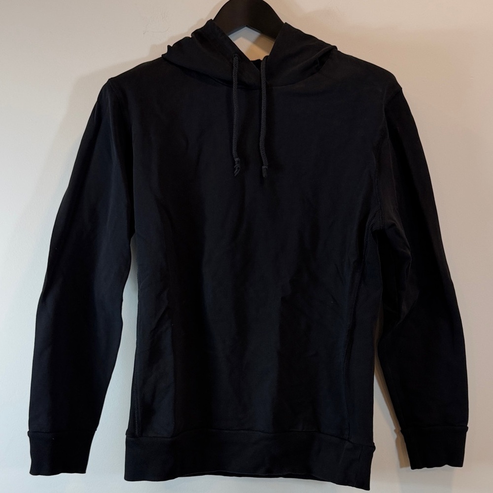 Athletic Fit  Black Men's Pullover Hoodie - Minimal Design - Medium